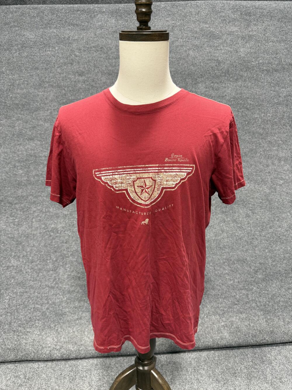 Banana Republic Shirt Mens Large Red Wings Logo Graphic T-Shirt Tee Top